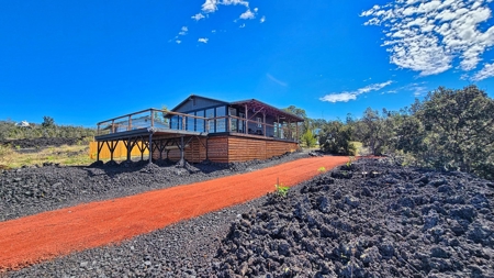 New modern home  1 acre in Hawaii w/stunning ocean views - image 11