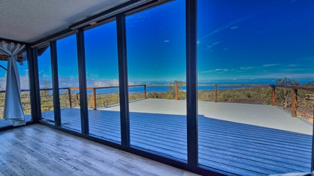 New modern home  1 acre in Hawaii w/stunning ocean views - image 18