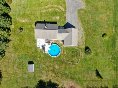 Maine Cape Home in the Country - image 6