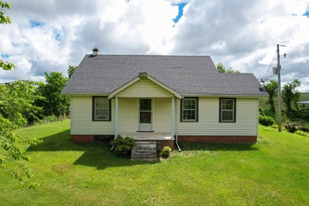 27.5 Acre Farm With 4 Bedrooms-1 Bath In Patrick County, Va - image 1