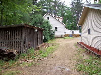Outdoor lovers, country home on almost 5 acres - image 39