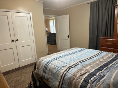 3 Bed 1 Bath Bungalow w/ Detached Garage - image 11