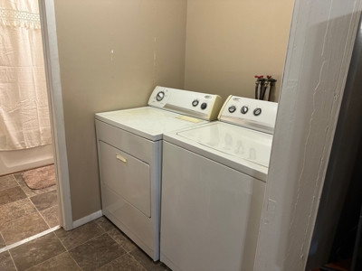 3 Bed 1 Bath Bungalow w/ Detached Garage - image 17