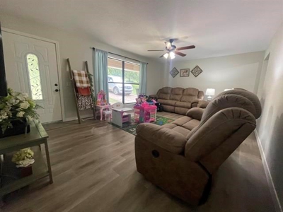 Home on edge of Batesville, AR for sale - image 4