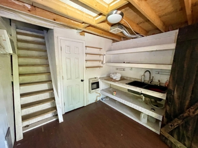 Tiny Home & Land For Sale Near the Little Red River in AR - image 7
