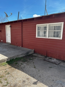 3 bed 2 bath home in Sonora Texas For Sale! - image 3