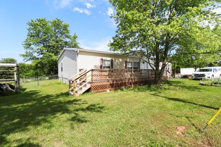 Recycling Business & Residence with 9.22a in West Plains, MO - image 21