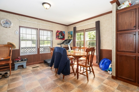 Recycling Business & Residence with 9.22a in West Plains, MO - image 9