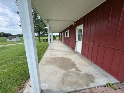 Country Home & 40 Acres For Sale Polo Mo - image 27
