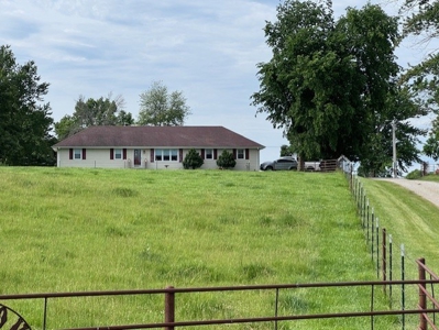 Country Home & 40 Acres For Sale Polo Mo - image 25