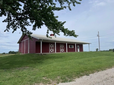 Country Home & 40 Acres For Sale Polo Mo - image 24