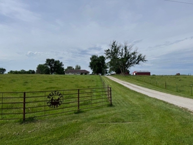 Country Home & 40 Acres For Sale Polo Mo - image 12