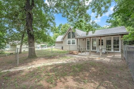 2Br-2Ba Holly Lake Ranch East Of Dallas Northeast Texas - image 27