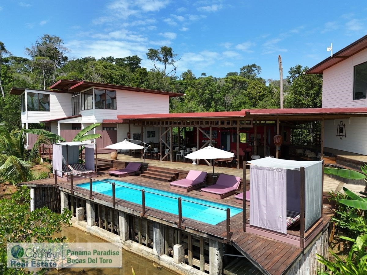 Luxury Lodge — Isla Solarte, Bocas del Toro - 9