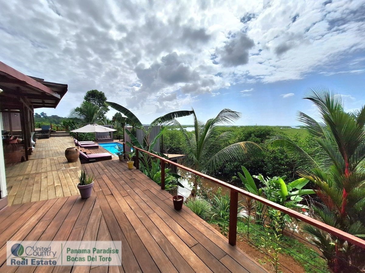 Luxury Lodge — Isla Solarte, Bocas del Toro - 35