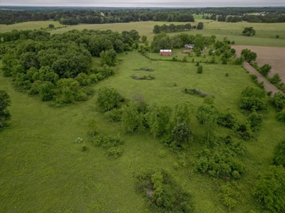 Charming Ranch Style Home on Serene 40 Acres - image 38
