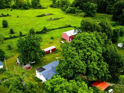 Charming Ranch Style Home on Serene 40 Acres - image 31