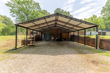 Country Home in Thayer Missouri - image 3