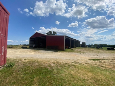 Exceptional Farm and Home on 253 Acres - image 24