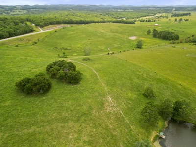 Exceptional Farm and Home on 253 Acres - image 41