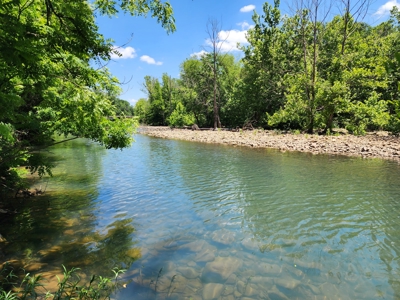 Country Acreage For Sale – Big Eagle Creek Frontage - image 18
