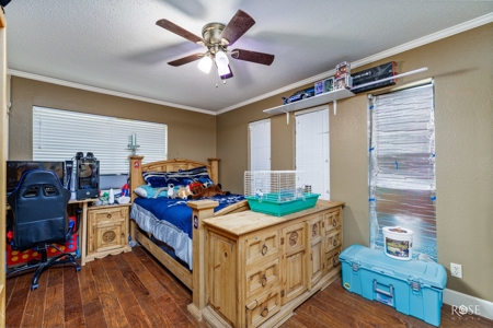 Charming Custom-Built Home with Stunning Views Sonora TX - image 26
