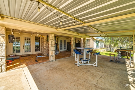 Charming Custom-Built Home with Stunning Views Sonora TX - image 31