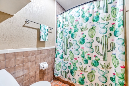 Charming Custom-Built Home with Stunning Views Sonora TX - image 25