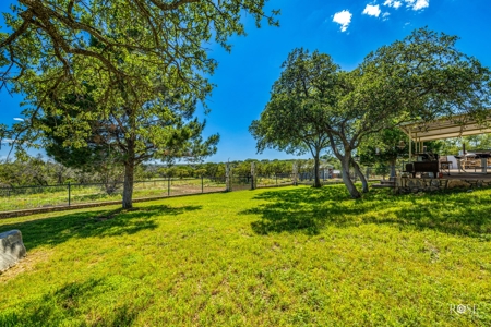Charming Custom-Built Home with Stunning Views Sonora TX - image 34