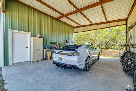 Charming Custom-Built Home with Stunning Views Sonora TX - image 40