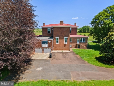 Culpeper's Val Verde: A Blend of Heritage and Contemporary - image 30