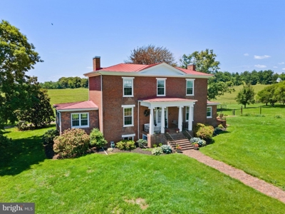 Culpeper's Val Verde: A Blend of Heritage and Contemporary - image 26
