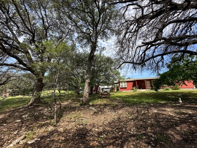 Peaceful 10.5-Acre Property in Gatesville, TX – Perfect for - image 9