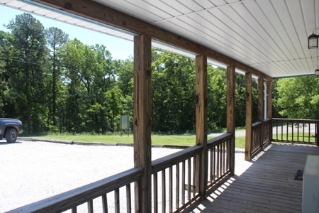 Vacation Cabin Joining Ozark National Forest For Sale - image 5