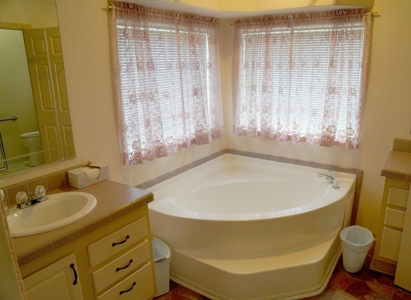 Country Home And Recreational Land For Sale, Meeker, Ok - image 10