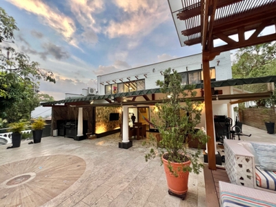 Perfect combination between arquitecture and nature - image 5