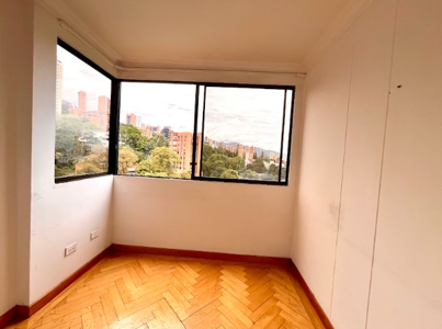 Amazing Apartment- Spacios, Bright And Views - image 9
