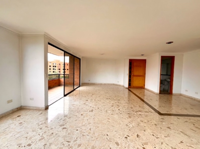 Amazing Apartment- Spacios, Bright And Views - image 3
