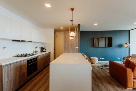Penthouse for Luxury Living - image 3