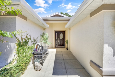 Lovely 3/2 Home In Exclusive On Top Of The World! - image 25