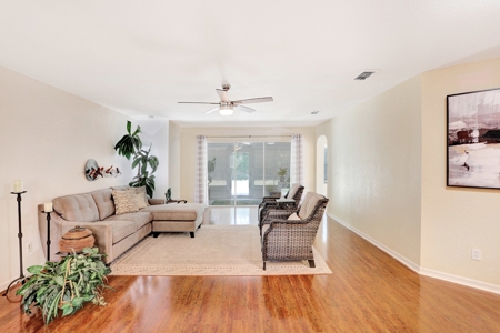 Lovely 3/2 Home In Exclusive On Top Of The World! - image 5