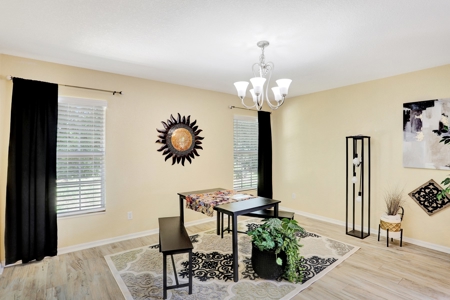 Lovely 3/2 Home In Exclusive On Top Of The World! - image 12