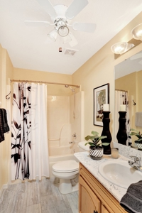 Lovely 3/2 Home In Exclusive On Top Of The World! - image 20