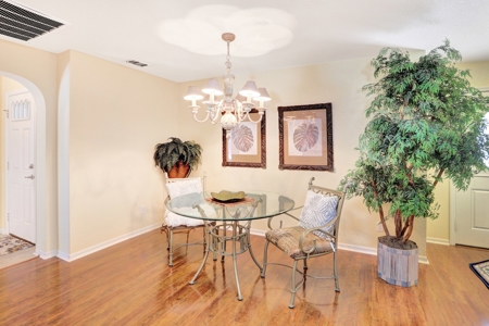 Lovely 3/2 Home In Exclusive On Top Of The World! - image 3