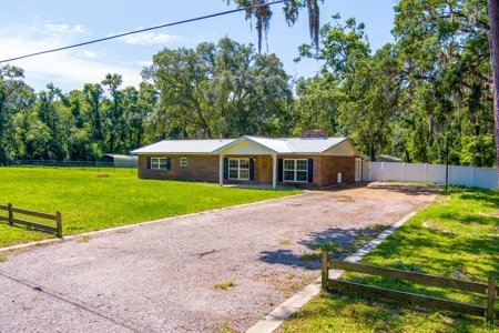 Home For Sale In Suwannee County !!! - image 1