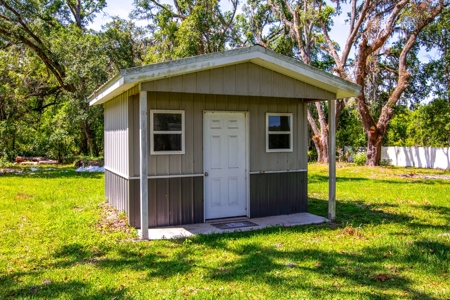Home For Sale In Suwannee County !!! - image 6
