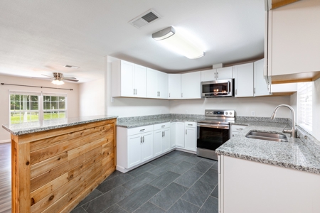 Home For Sale In Suwannee County !!! - image 14