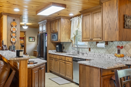 Equestrian Retreat for Sale in Tellico Plains, TN - image 15