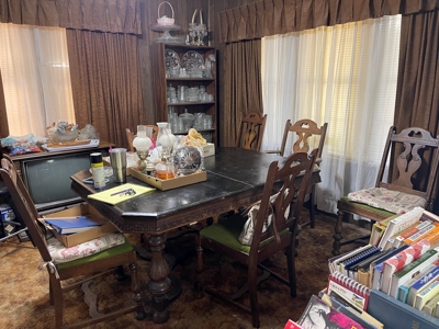 Clinton, OK Home for Sale – 3 bed, 1 bath - image 22