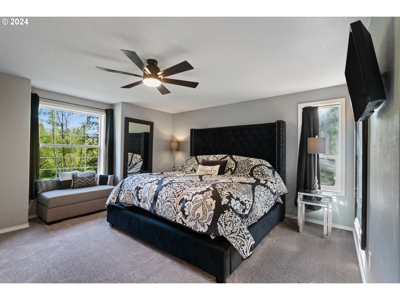 Stunning Country Home in Yacolt, WA For Sale! - image 29
